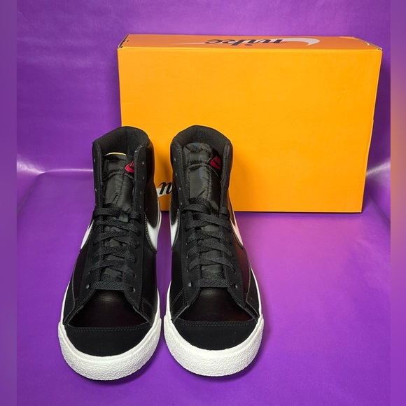 🆕 Nike Blazer ‘77 Mid Vintage Various Sizes Black/White Casual Sneaker 👟 - Picture 4 of 6